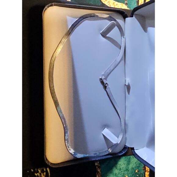 Vintage Sterling Silver .925 Italy Herringbone Chain Necklace – Unisex, 18”/20” - Picture 8 of 16